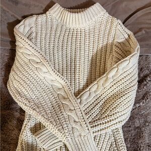 Zara chunky cable knit sweater